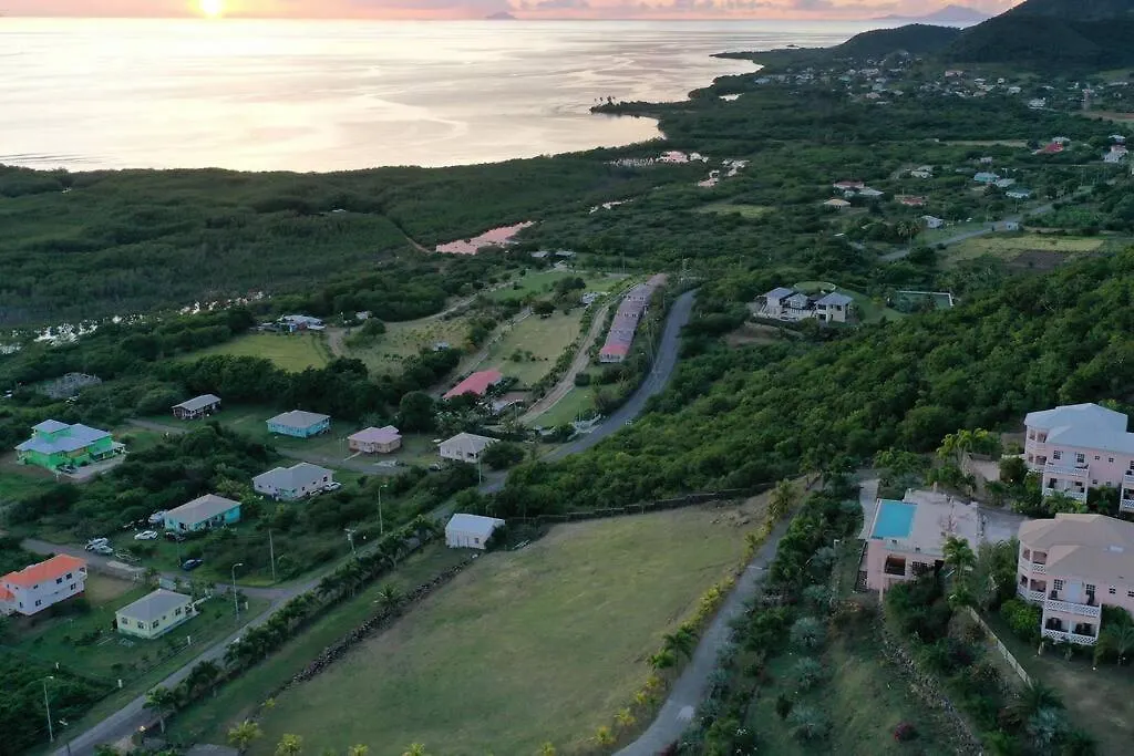 The Pearl - Spacious Air Conditioned 3Bd, 2Bth Villa With Gorgeous Views Old Road