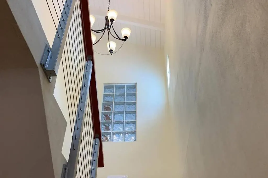The Pearl - Spacious Air Conditioned 3Bd, 2Bth Villa With Gorgeous Views Old Road