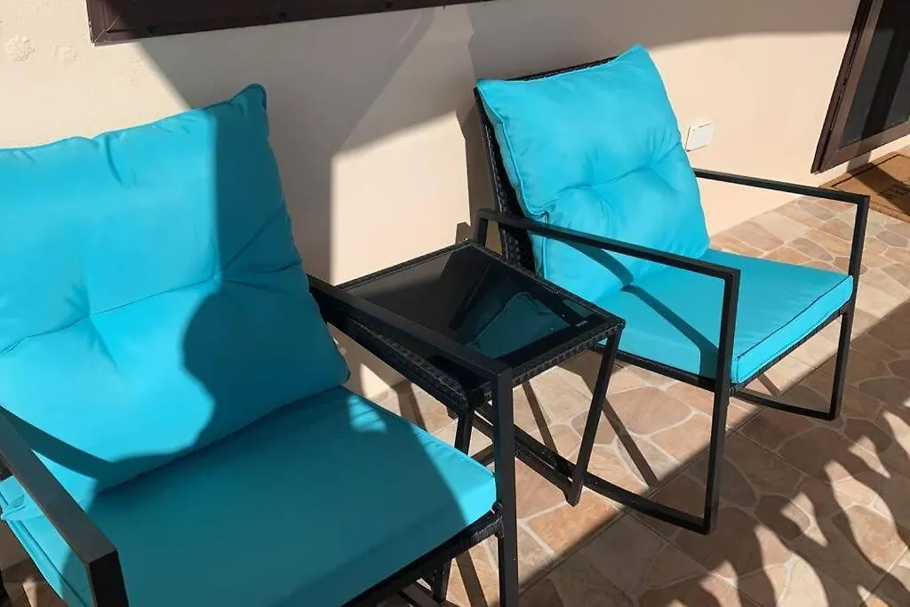 The Pearl - Spacious Air Conditioned 3Bd, 2Bth Villa With Gorgeous Views Old Road
